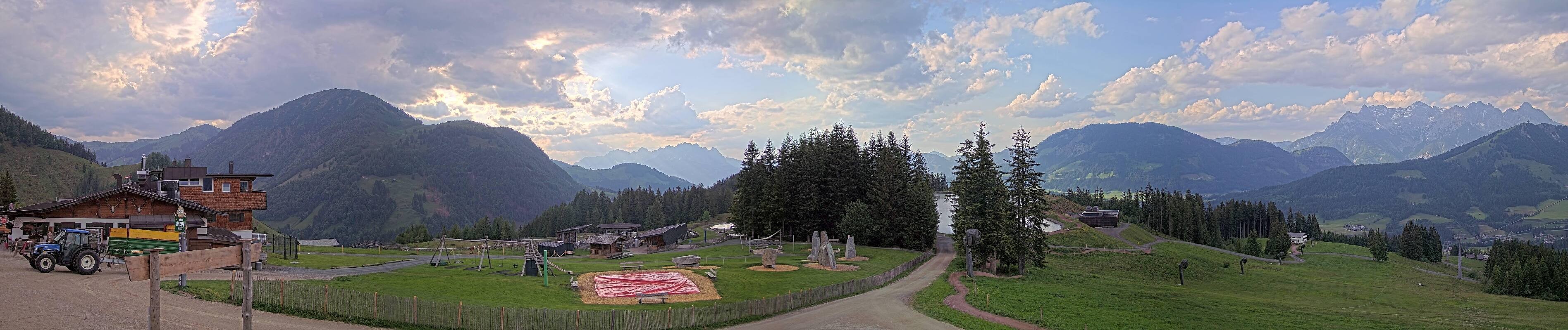 Archived image Webcam Fieberbrunn - Streuböden