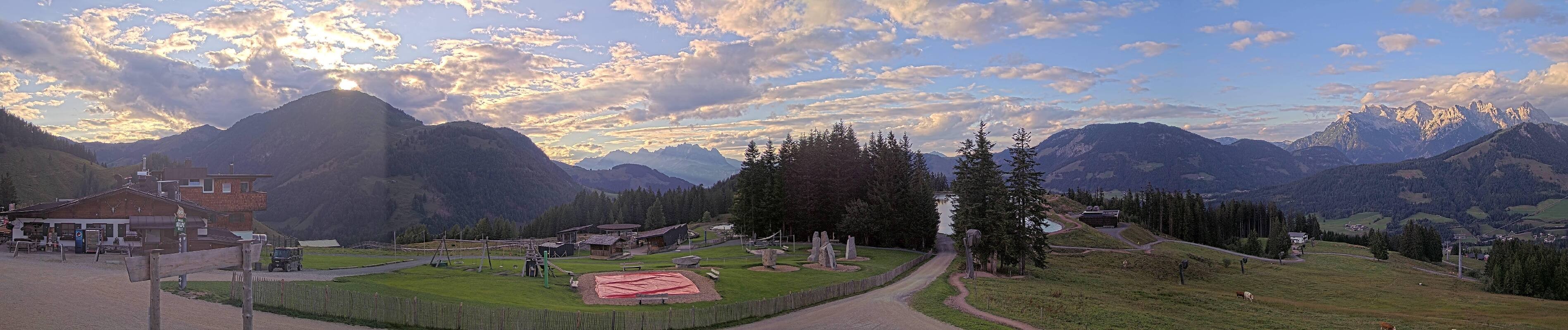 Archived image Webcam Fieberbrunn - Streuböden
