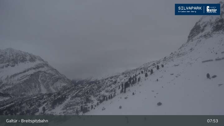 Archived image Webcam Breitspitzbahn Galtür - Silvapark