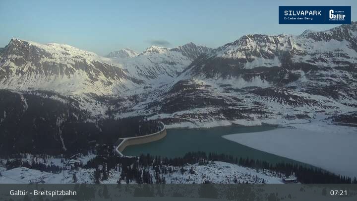 Archived image Webcam Breitspitzbahn Galtür - Silvapark