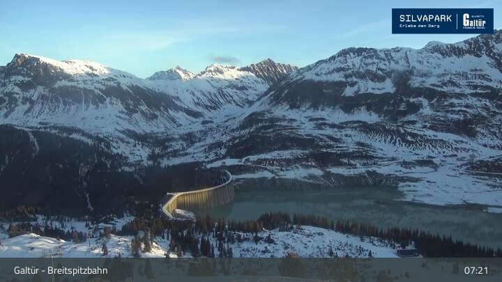 Archived image Webcam Breitspitzbahn Galtür - Silvapark