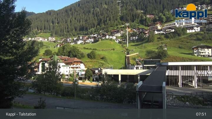 Archived image Webcam Village of Kappl