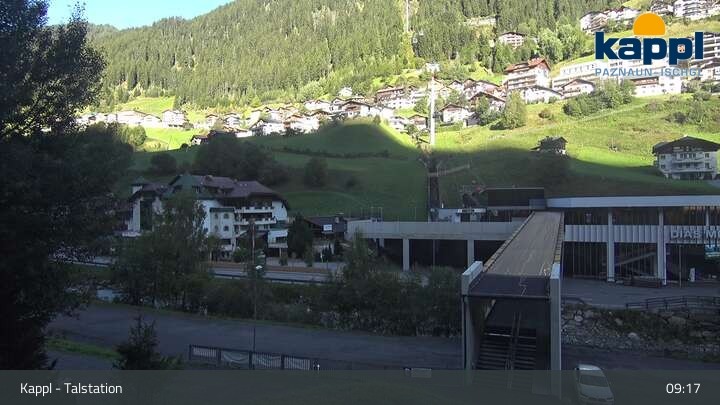 Archived image Webcam Village of Kappl