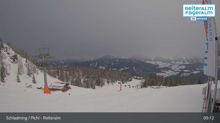 Archived image Webcam Reiteralm: Top station Preunegg Jet