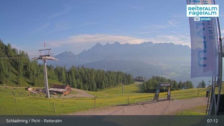 Archived image Webcam Reiteralm: Top station Preunegg Jet