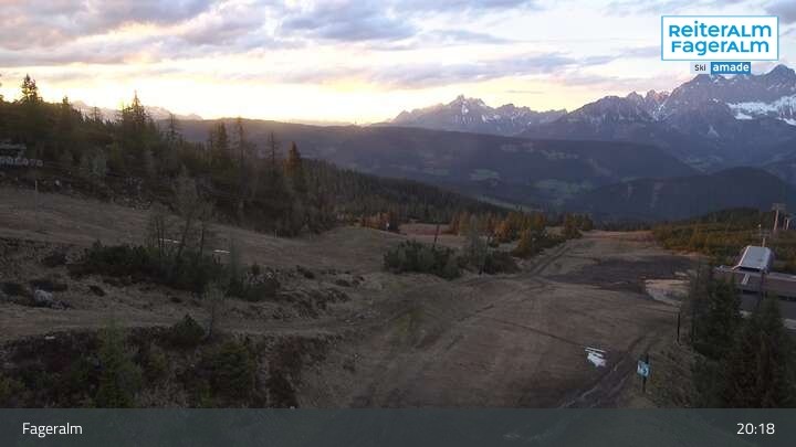 Archived image Webcam mountain station Vorderfager, alp Fageralm