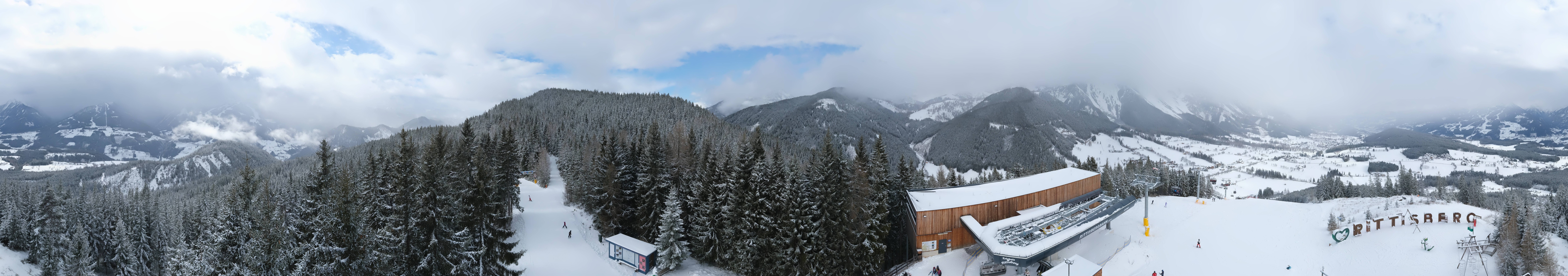 Archived image Webcam Ramsau am Dachstein: Ski area Rittisberg