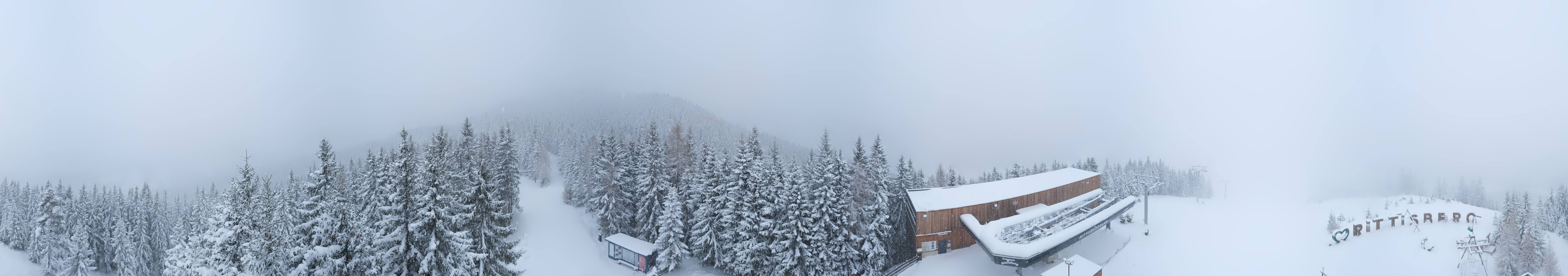 Archived image Webcam Ramsau am Dachstein: Ski area Rittisberg