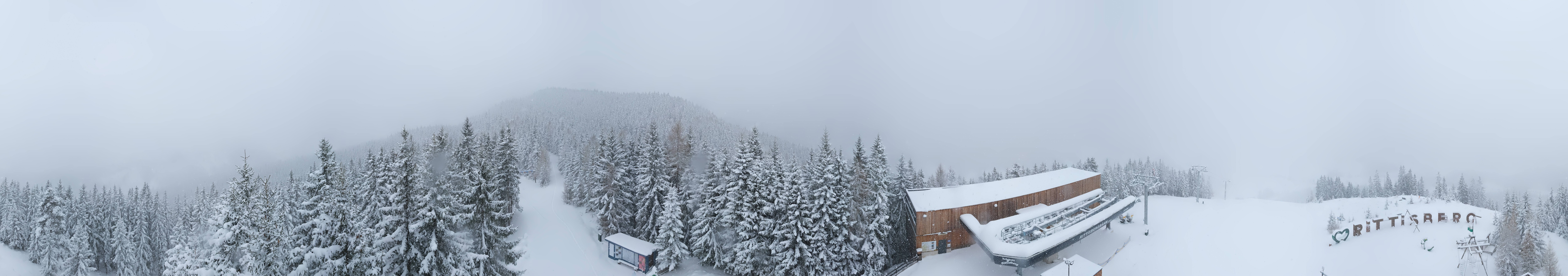 Archived image Webcam Ramsau am Dachstein: Ski area Rittisberg