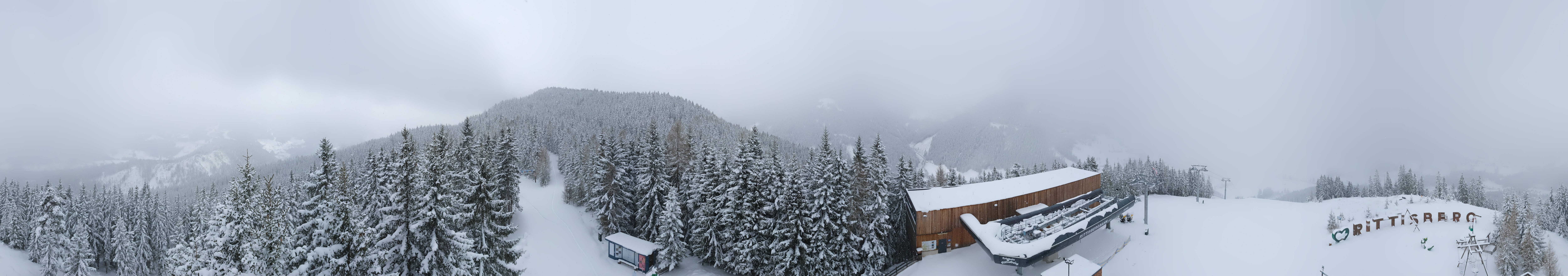 Archived image Webcam Ramsau am Dachstein: Ski area Rittisberg