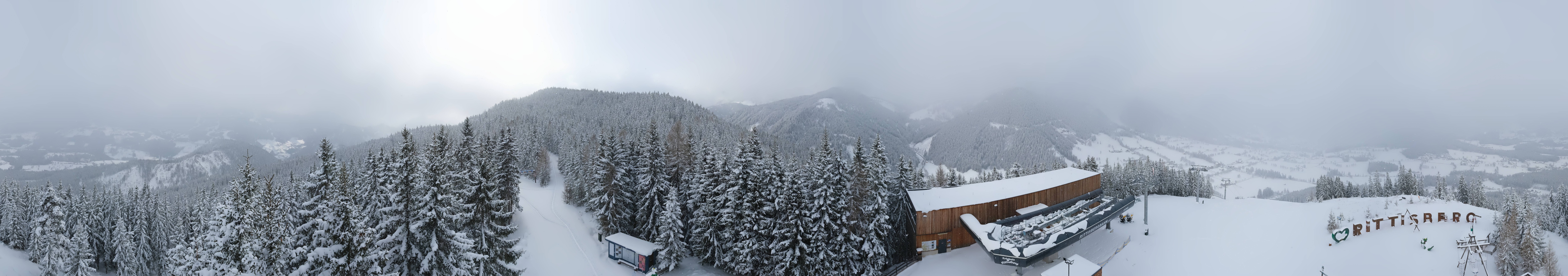 Archived image Webcam Ramsau am Dachstein: Ski area Rittisberg