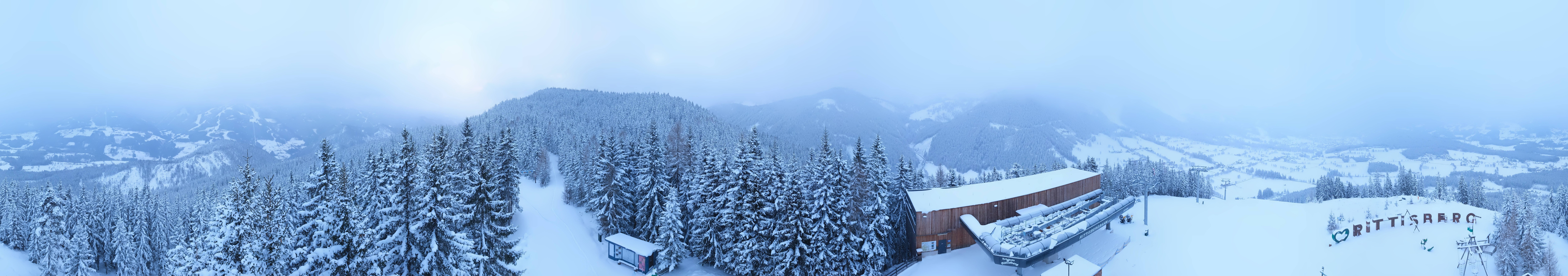 Archived image Webcam Ramsau am Dachstein: Ski area Rittisberg