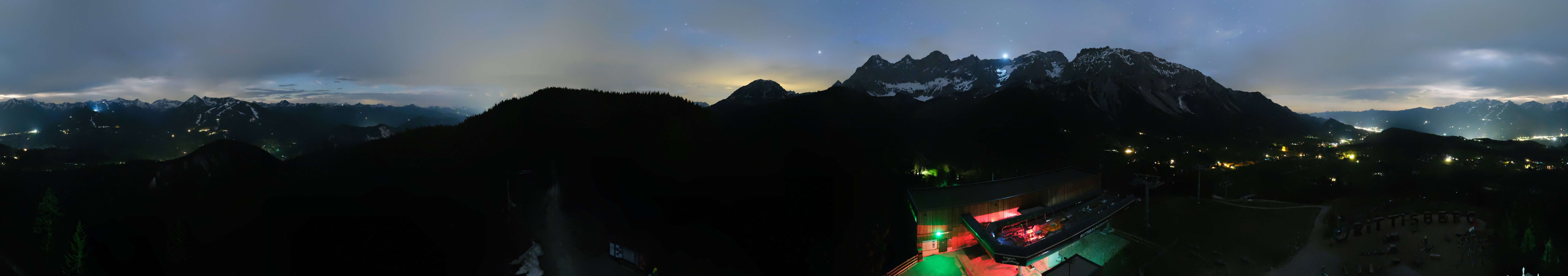 Archived image Webcam Ramsau am Dachstein: Ski area Rittisberg