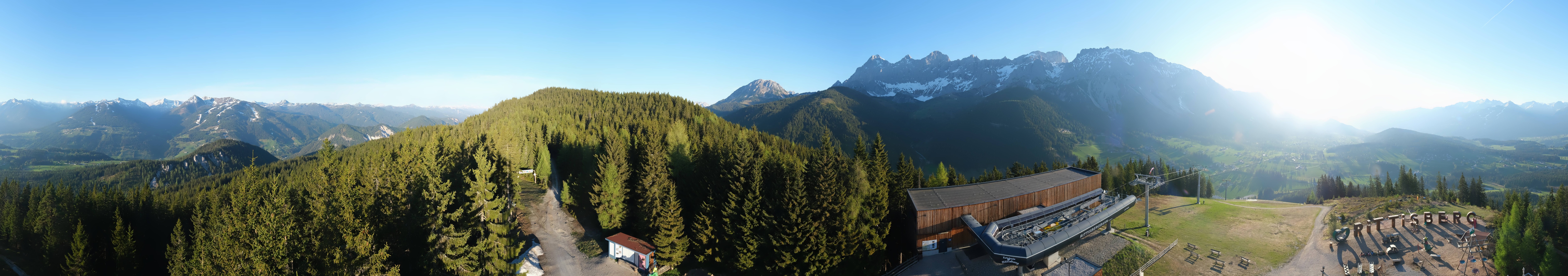 Archived image Webcam Ramsau am Dachstein: Ski area Rittisberg