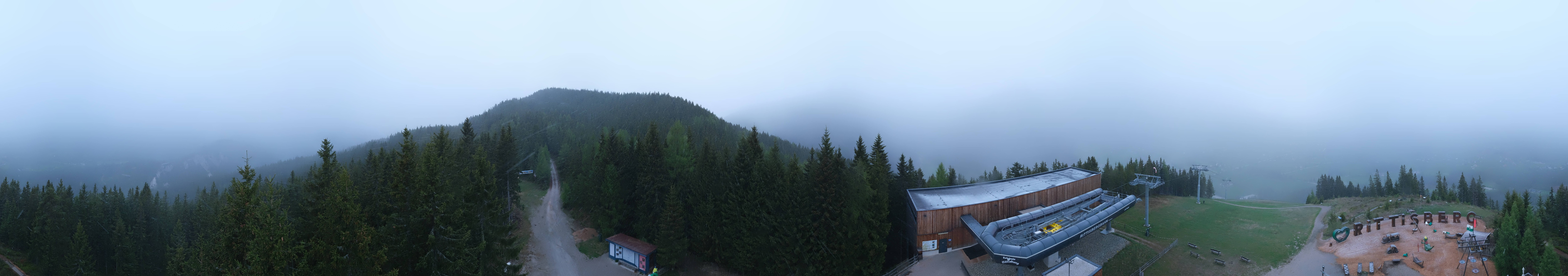 Archived image Webcam Ramsau am Dachstein: Ski area Rittisberg