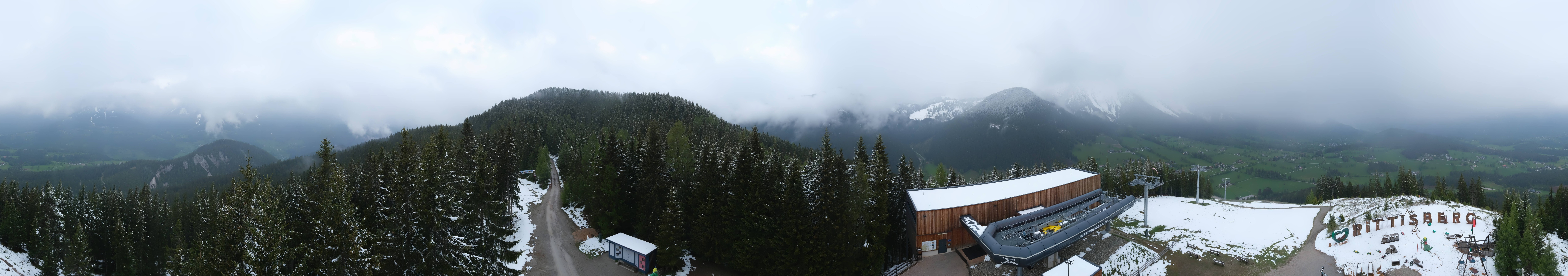 Archived image Webcam Ramsau am Dachstein: Ski area Rittisberg