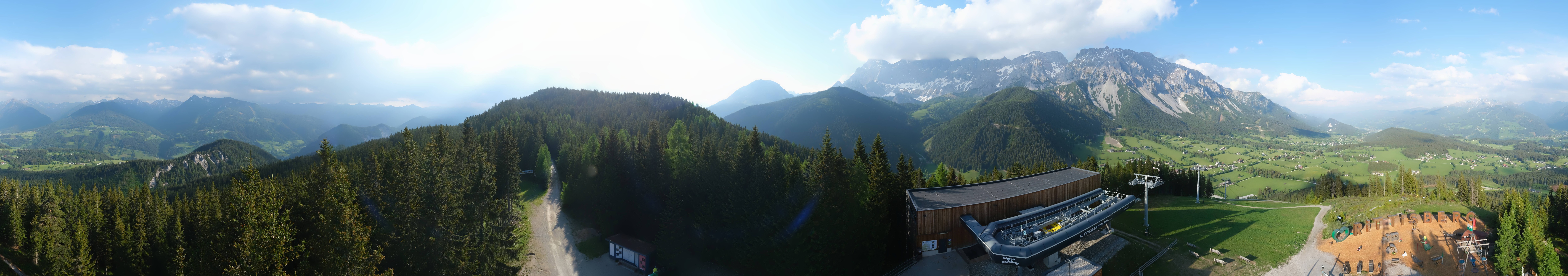 Archived image Webcam Ramsau am Dachstein: Ski area Rittisberg