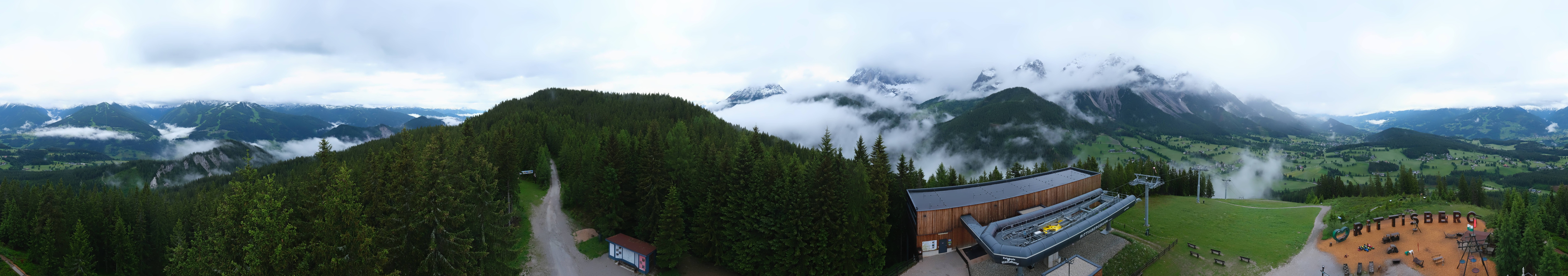 Archived image Webcam Ramsau am Dachstein: Ski area Rittisberg