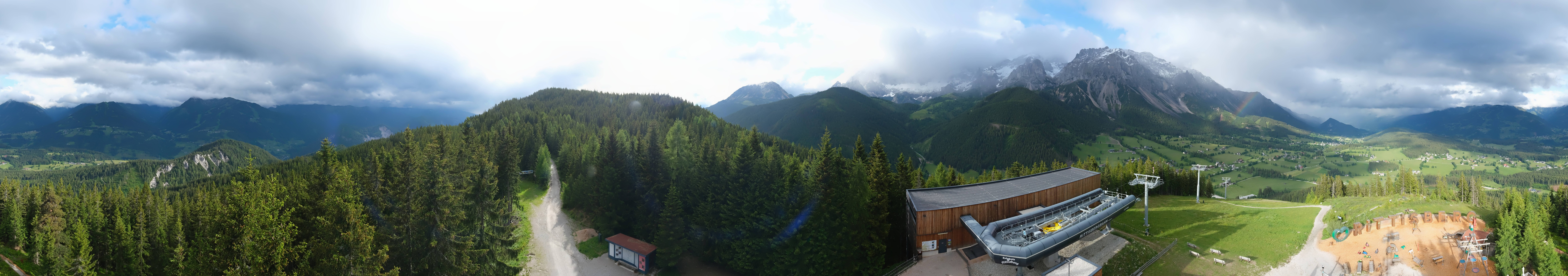 Archived image Webcam Ramsau am Dachstein: Ski area Rittisberg