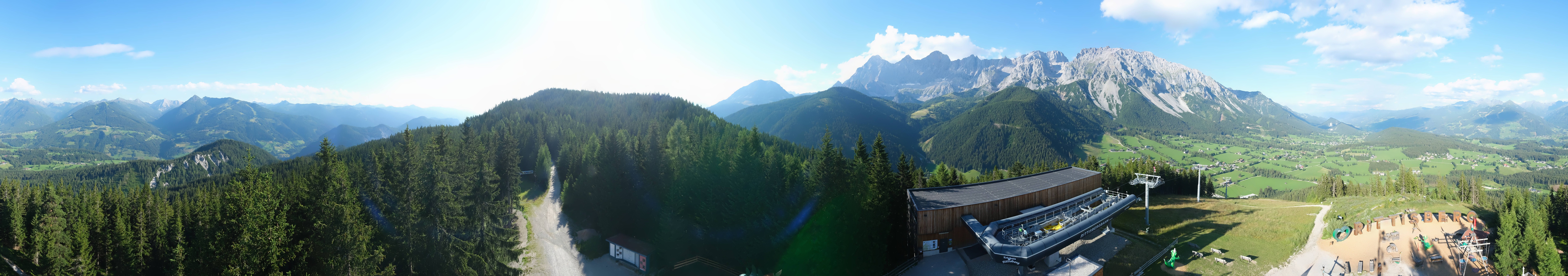 Archived image Webcam Ramsau am Dachstein: Ski area Rittisberg
