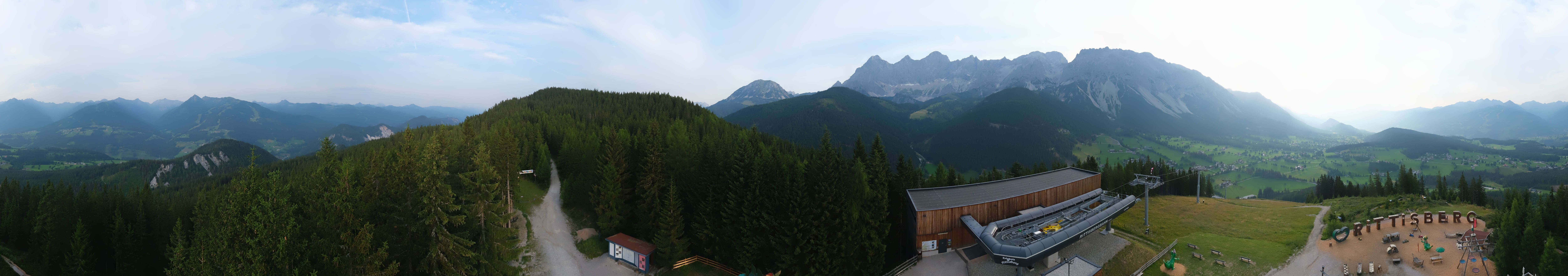 Archived image Webcam Ramsau am Dachstein: Ski area Rittisberg