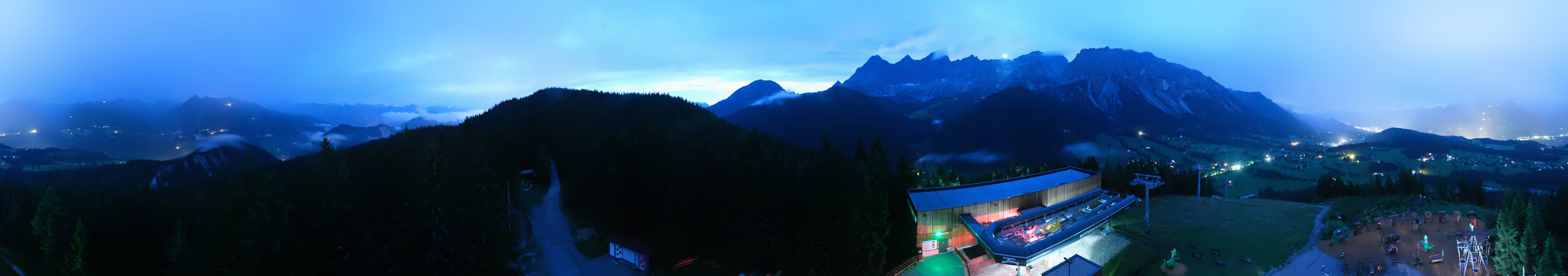 Archived image Webcam Ramsau am Dachstein: Ski area Rittisberg