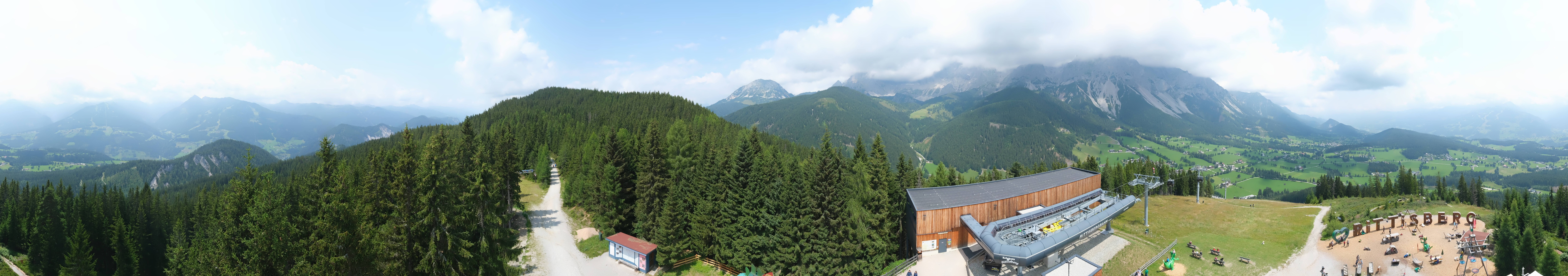 Archived image Webcam Ramsau am Dachstein: Ski area Rittisberg