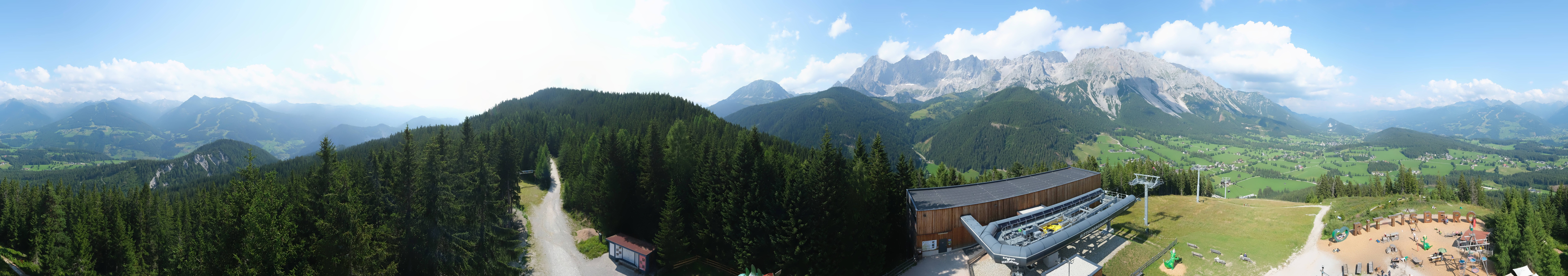 Archived image Webcam Ramsau am Dachstein: Ski area Rittisberg