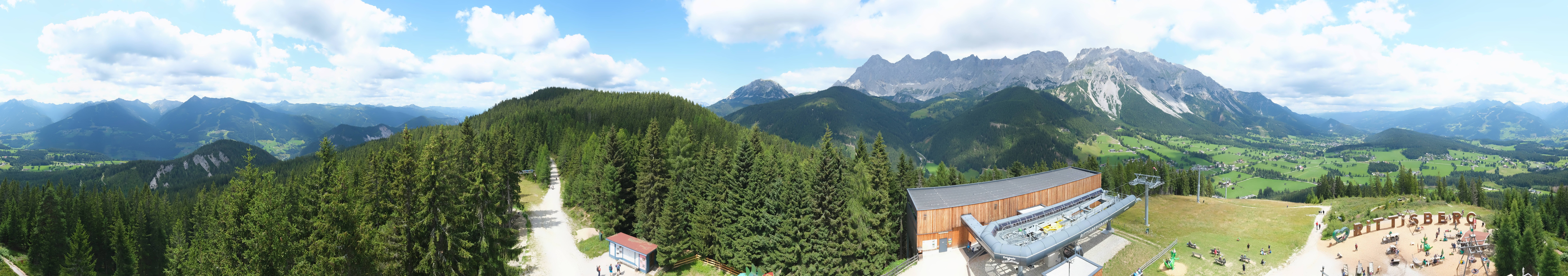Archived image Webcam Ramsau am Dachstein: Ski area Rittisberg