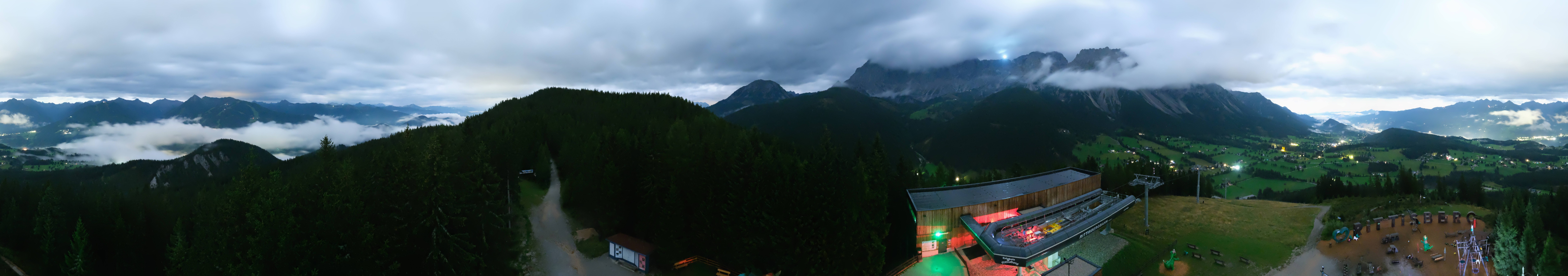 Archived image Webcam Ramsau am Dachstein: Ski area Rittisberg