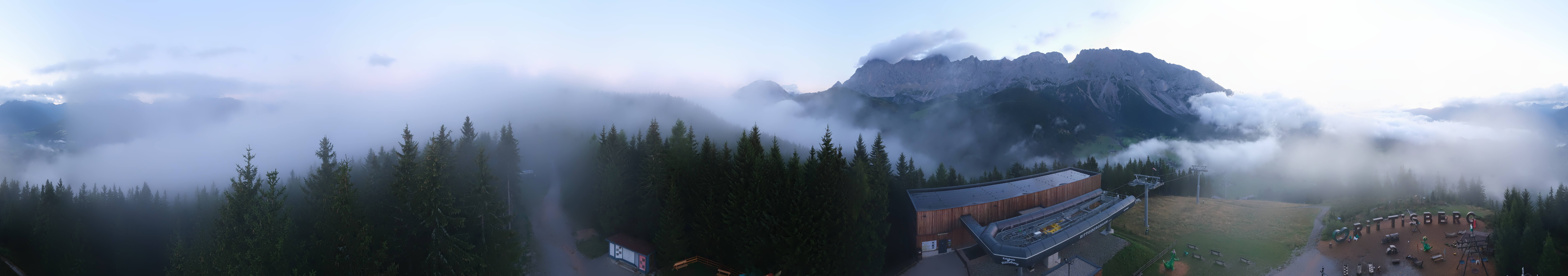 Archived image Webcam Ramsau am Dachstein: Ski area Rittisberg