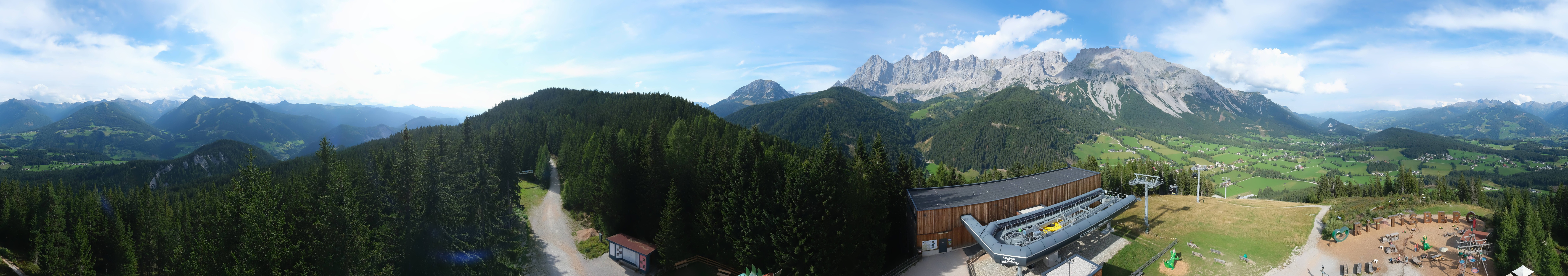 Archived image Webcam Ramsau am Dachstein: Ski area Rittisberg