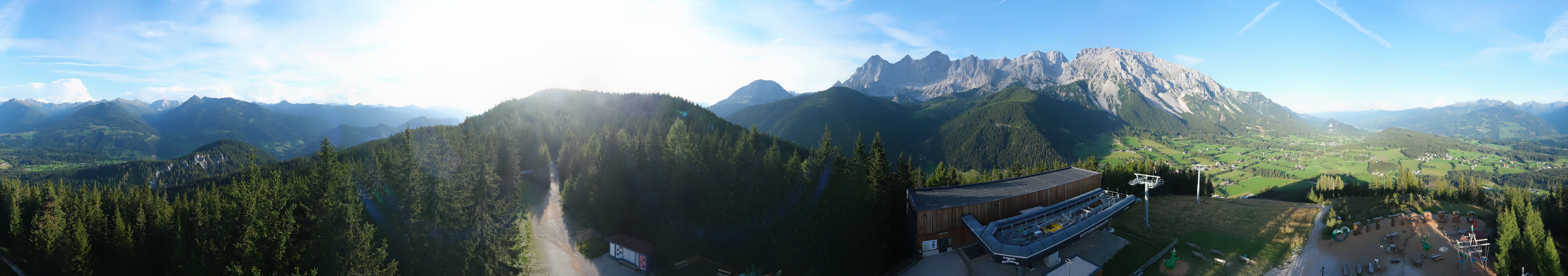 Archived image Webcam Ramsau am Dachstein: Ski area Rittisberg