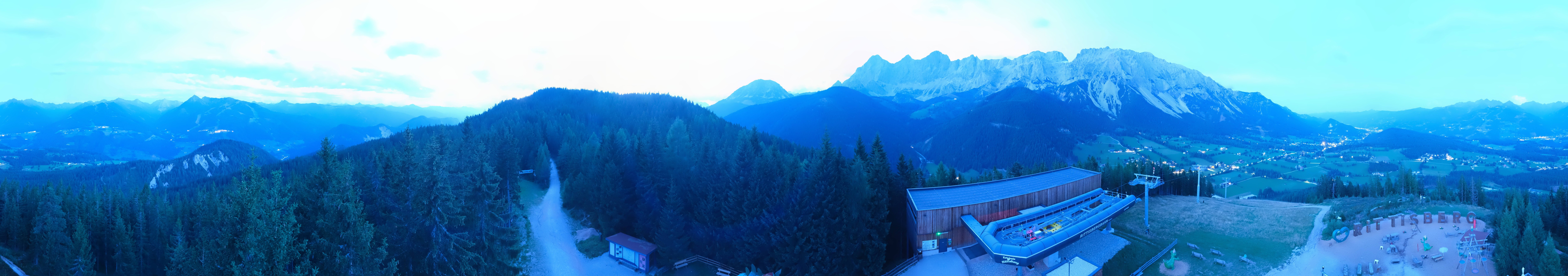 Archived image Webcam Ramsau am Dachstein: Ski area Rittisberg