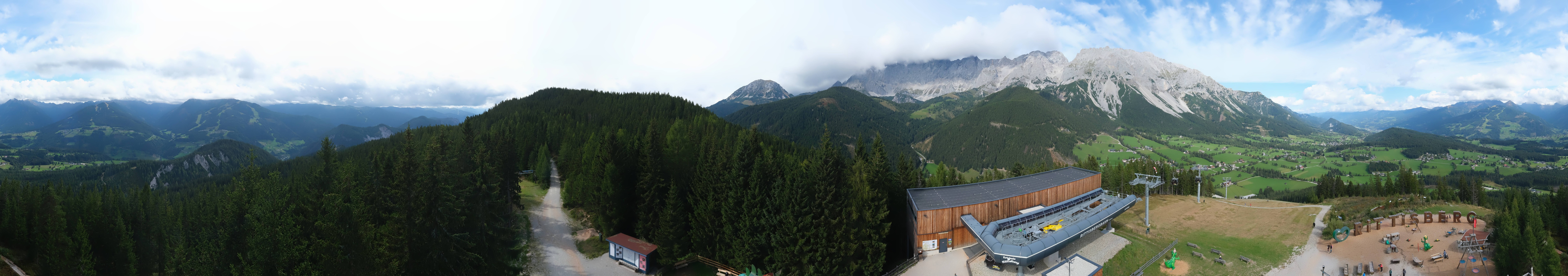 Archived image Webcam Ramsau am Dachstein: Ski area Rittisberg