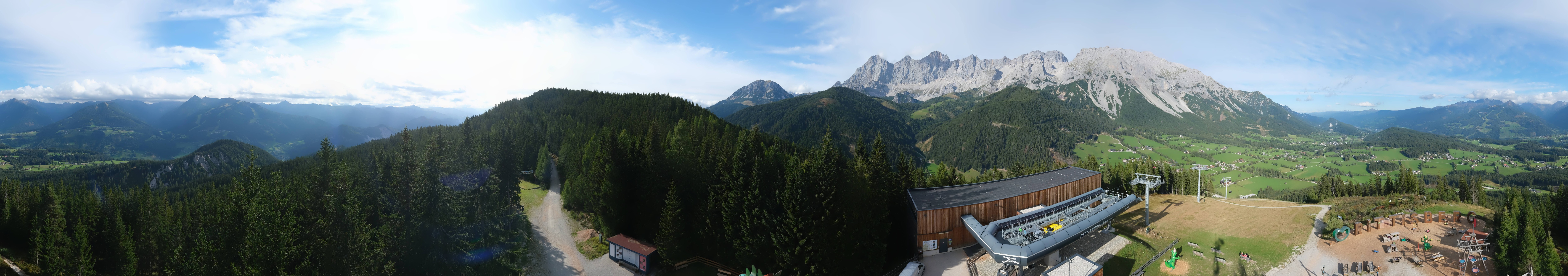 Archived image Webcam Ramsau am Dachstein: Ski area Rittisberg