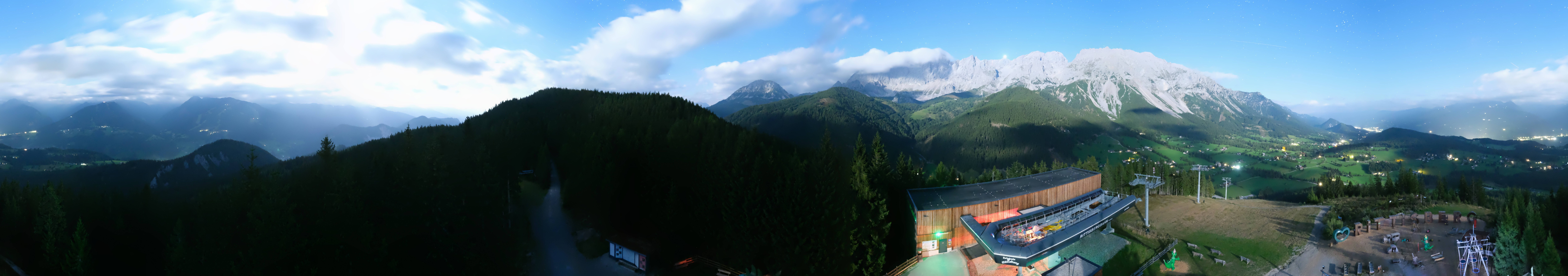 Archived image Webcam Ramsau am Dachstein: Ski area Rittisberg