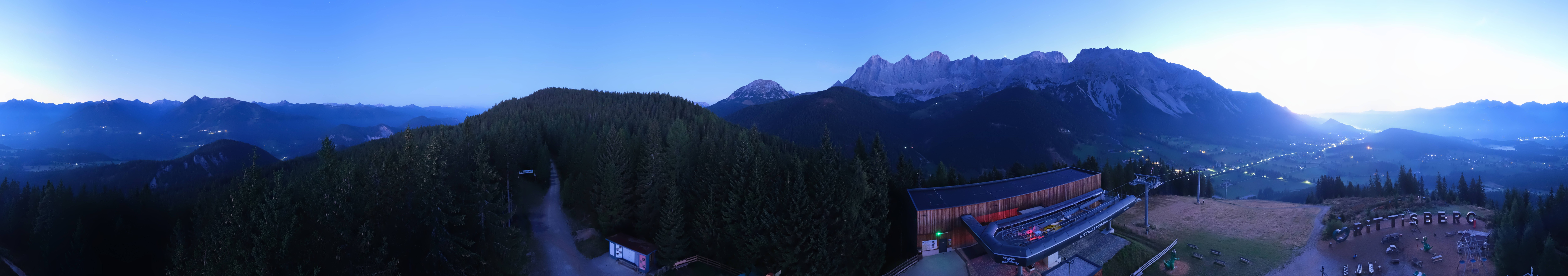 Archived image Webcam Ramsau am Dachstein: Ski area Rittisberg