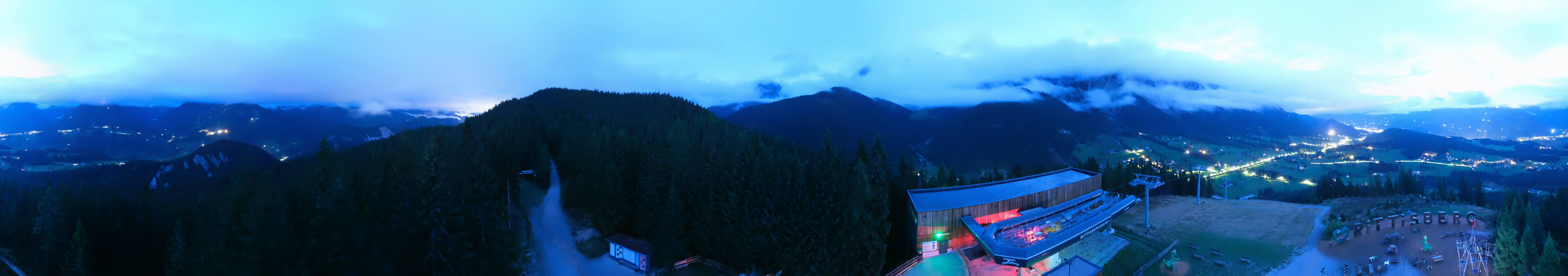 Archived image Webcam Ramsau am Dachstein: Ski area Rittisberg