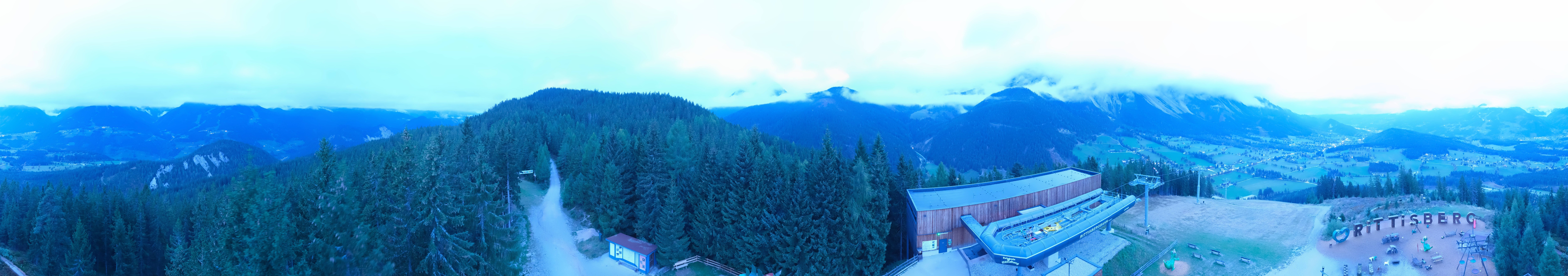 Archived image Webcam Ramsau am Dachstein: Ski area Rittisberg