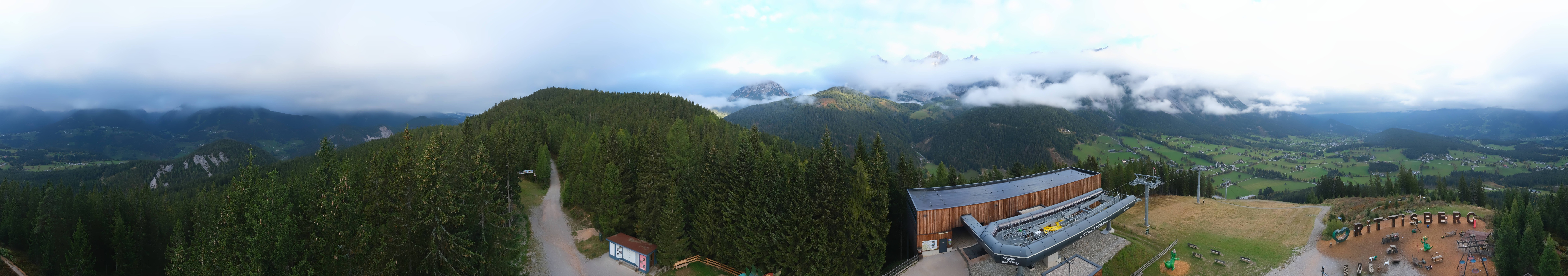 Archived image Webcam Ramsau am Dachstein: Ski area Rittisberg