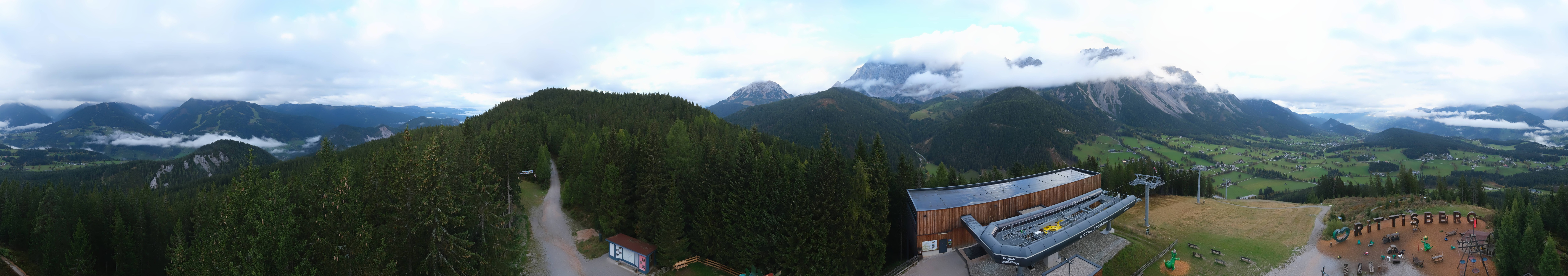 Archived image Webcam Ramsau am Dachstein: Ski area Rittisberg