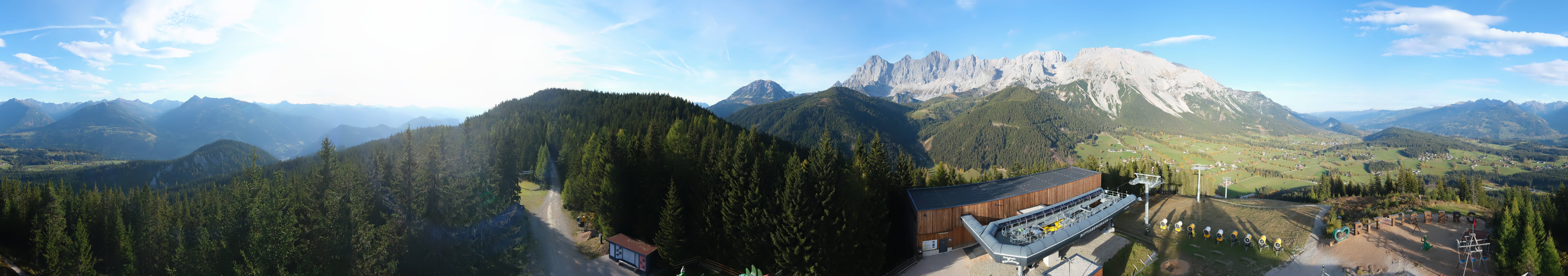 Archived image Webcam Ramsau am Dachstein: Ski area Rittisberg
