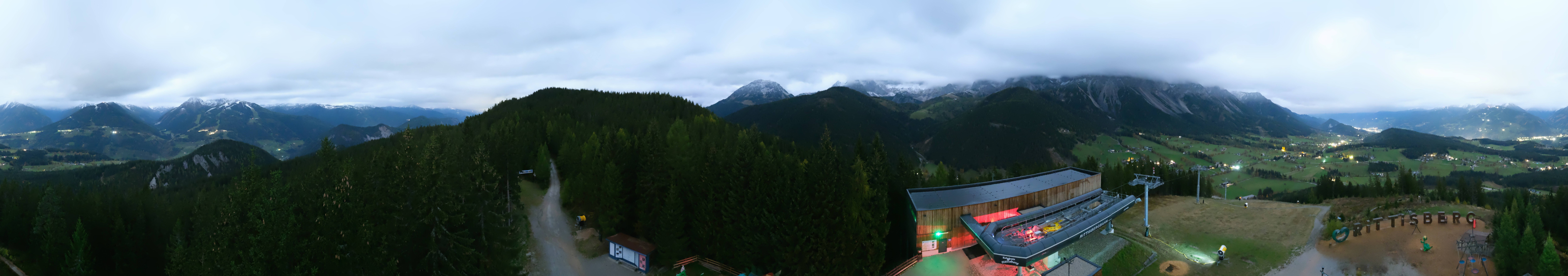 Archived image Webcam Ramsau am Dachstein: Ski area Rittisberg