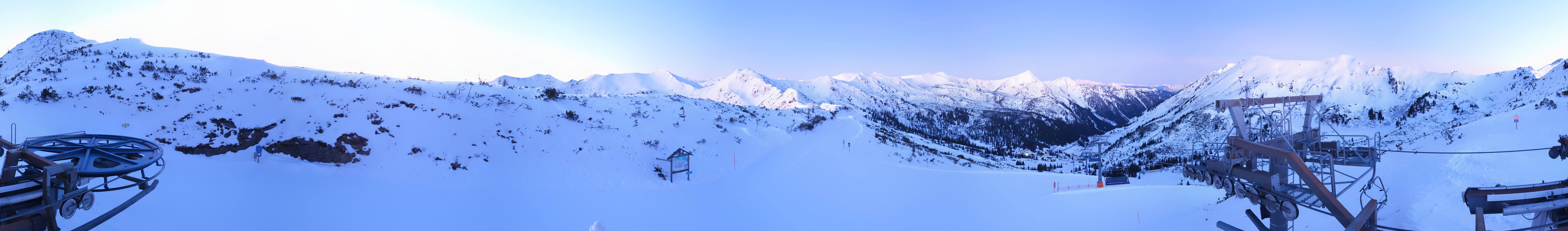 Archived image Webcam mountain station Plannereckbahn, alp Planneralm