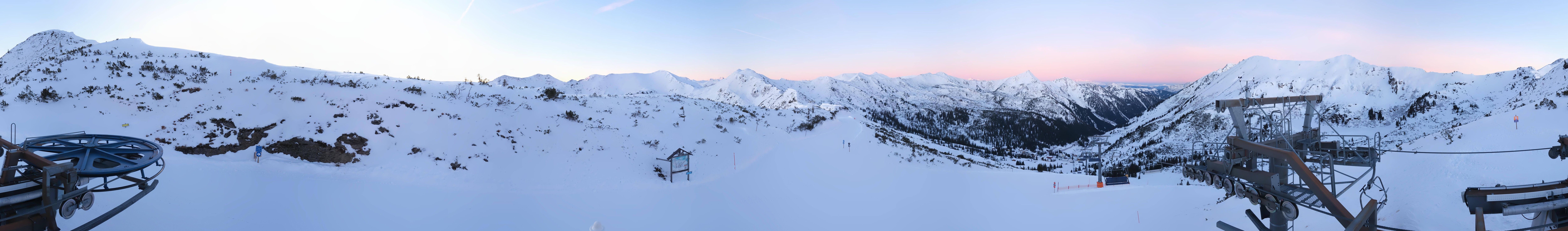 Archived image Webcam mountain station Plannereckbahn, alp Planneralm