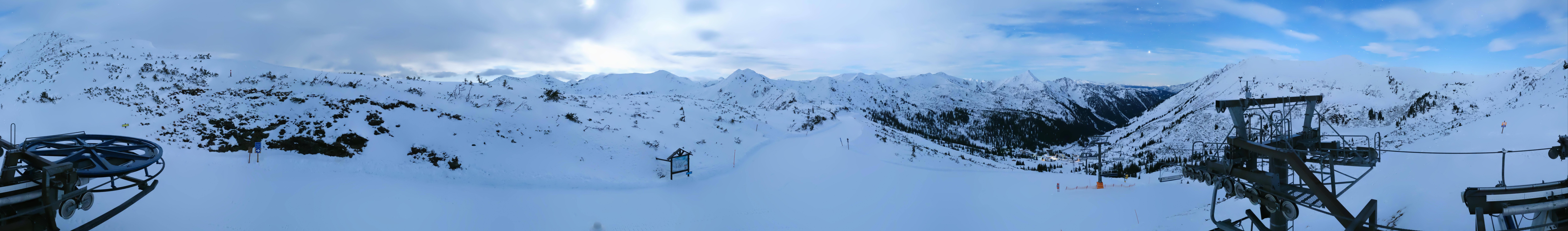 Archived image Webcam mountain station Plannereckbahn, alp Planneralm