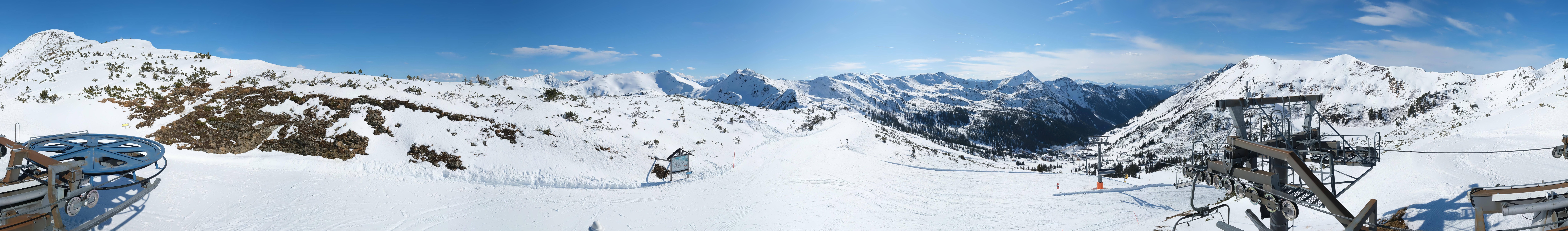 Archived image Webcam mountain station Plannereckbahn, alp Planneralm