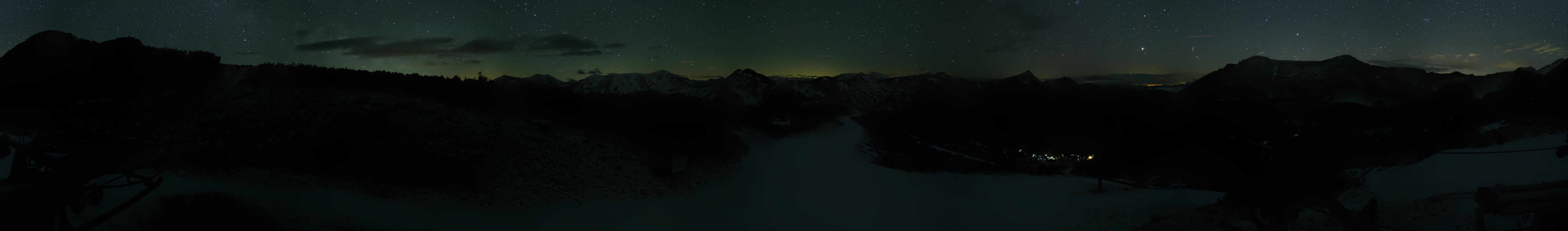 Archived image Webcam mountain station Plannereckbahn, alp Planneralm