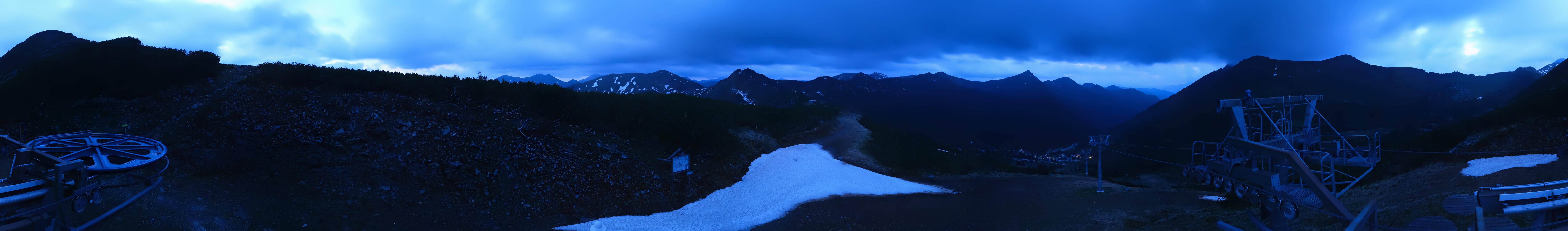 Archived image Webcam mountain station Plannereckbahn, alp Planneralm
